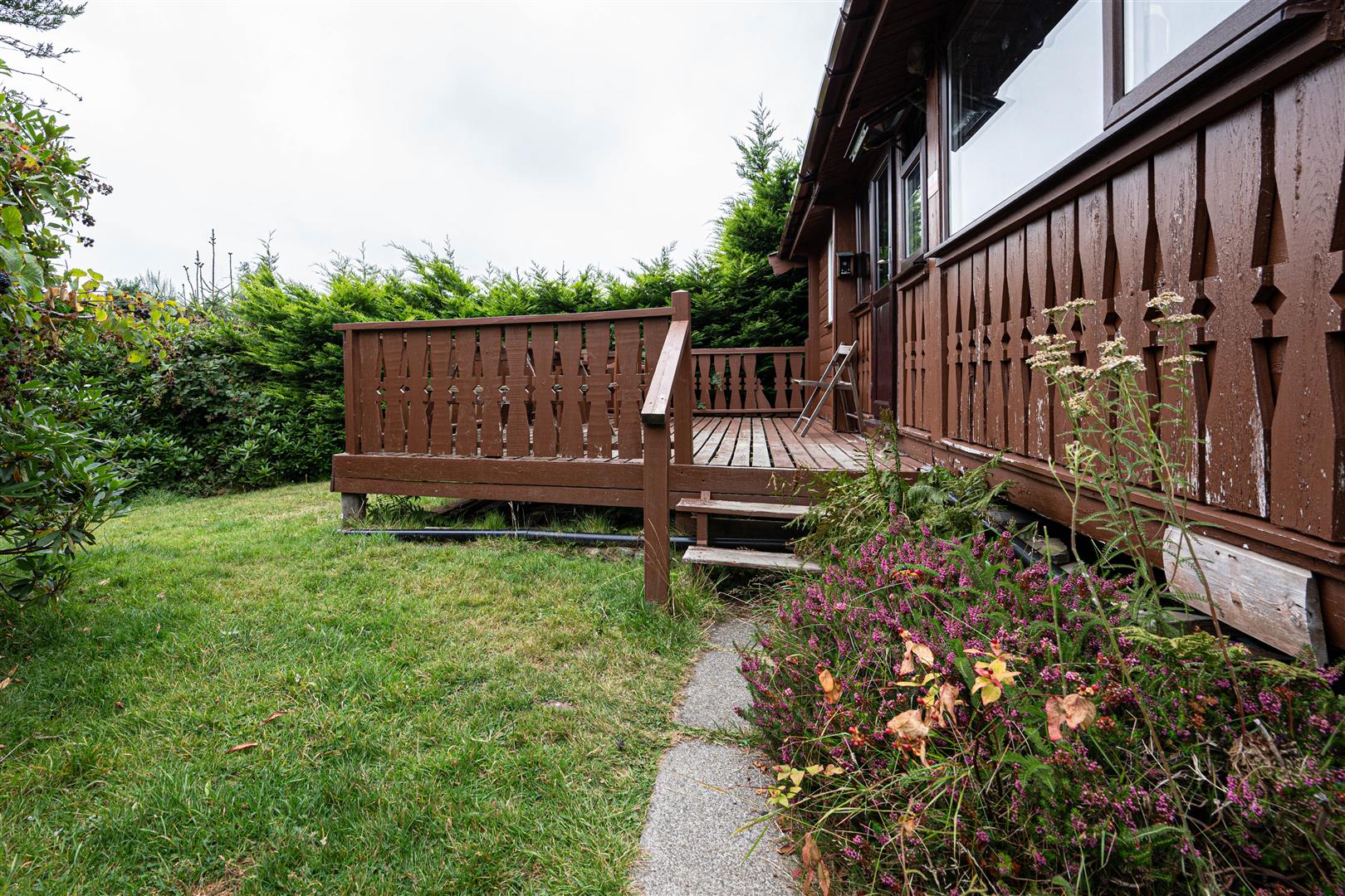 16-151 Holiday Park.jpg